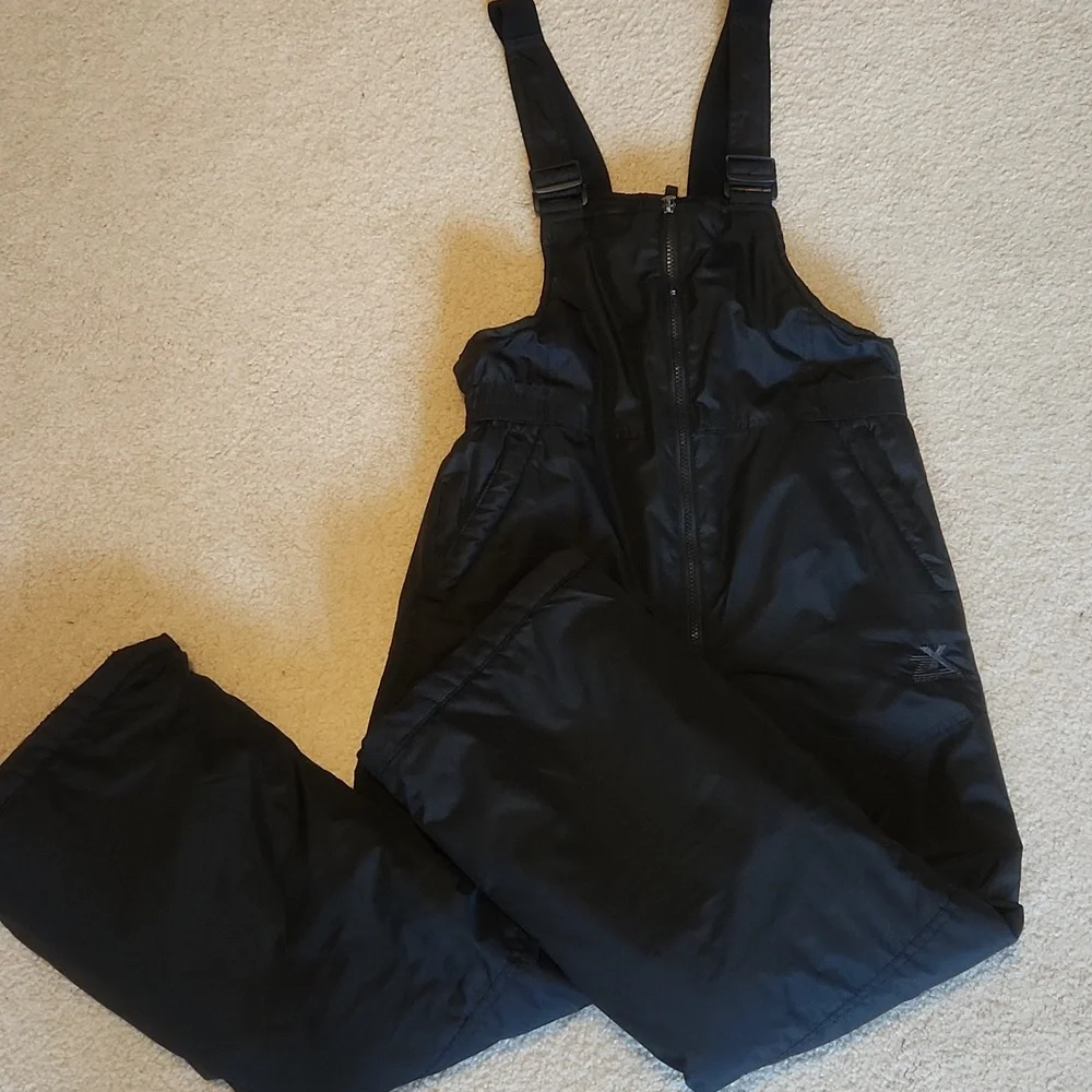 ZeroXposur Black Snow Gear Size 14-16